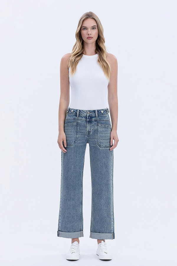 HIGH RISE TABBED WAISTBAND CUFFED S...